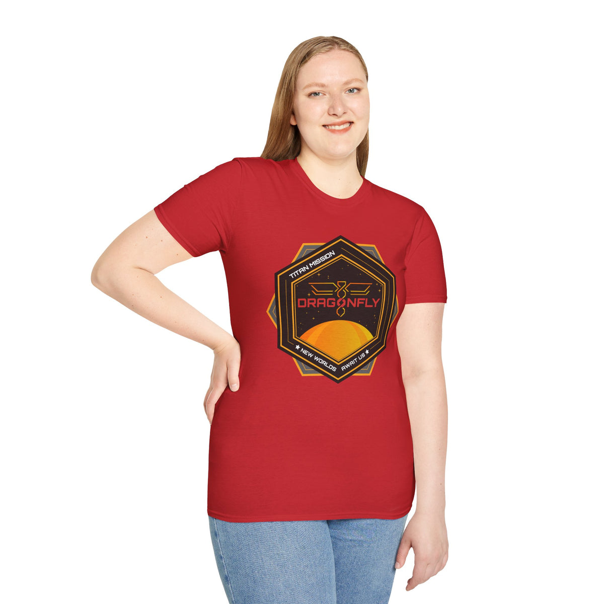 Dragonfly: Titan Mission. New Worlds Await Us T-Shirt