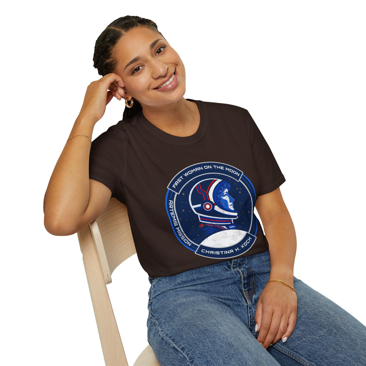 Christina H. Koch: First Woman On The Moon (Artemis Mission) T-Shirt