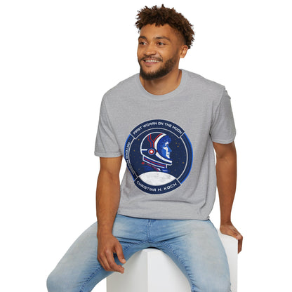 Christina H. Koch: First Woman On The Moon (Artemis Mission) T-Shirt