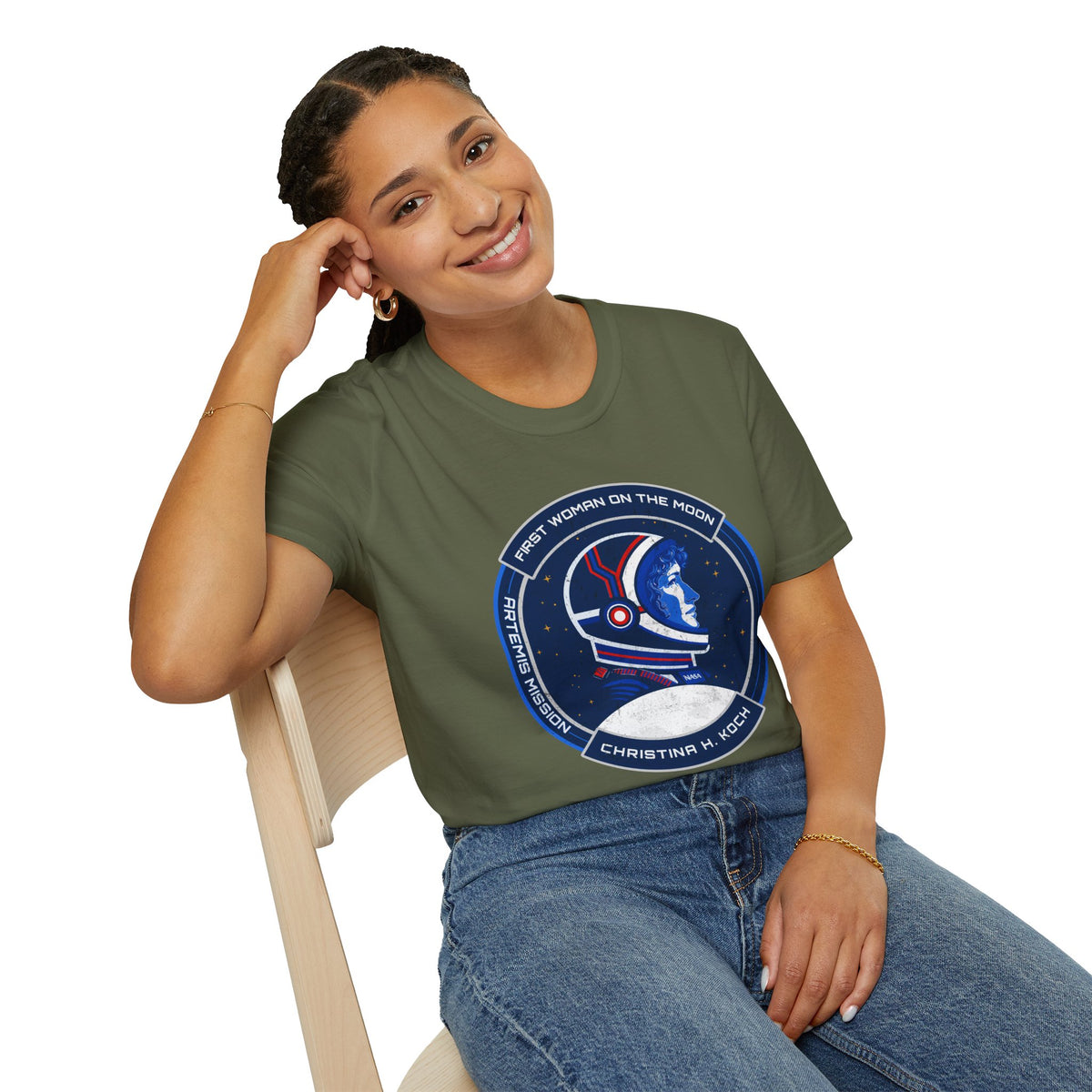 Christina H. Koch: First Woman On The Moon (Artemis Mission) T-Shirt