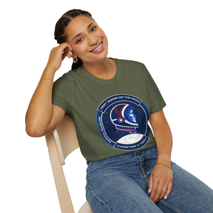 Christina H. Koch: First Woman On The Moon (Artemis Mission) T-Shirt