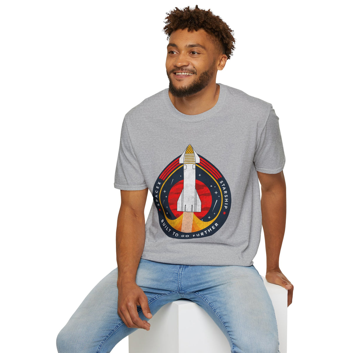 SpaceX-Starship: Built to Go Further. T-Shirt