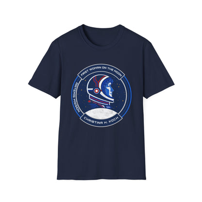 Christina H. Koch: First Woman On The Moon (Artemis Mission) T-Shirt