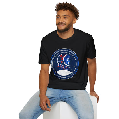 Christina H. Koch: First Woman On The Moon (Artemis Mission) T-Shirt