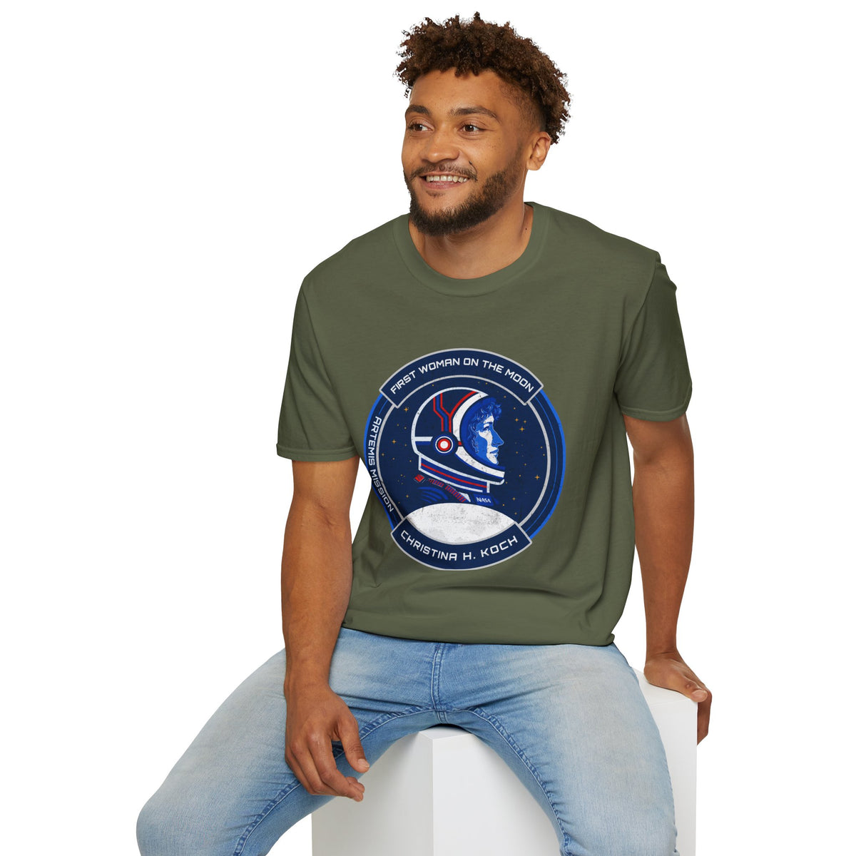 Christina H. Koch: First Woman On The Moon (Artemis Mission) T-Shirt
