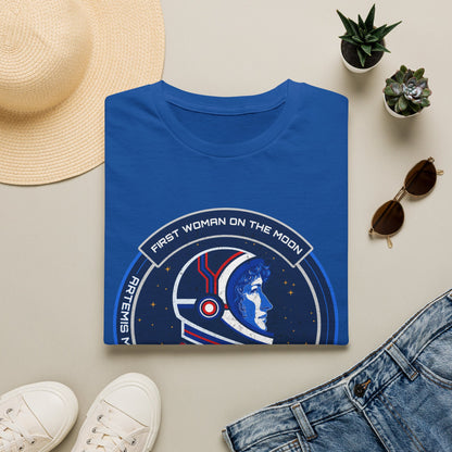 Christina H. Koch: First Woman On The Moon (Artemis Mission) T-Shirt